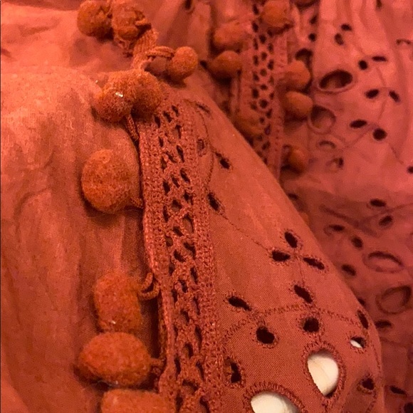 Zara embroidered top with pompoms - Picture 5 of 6